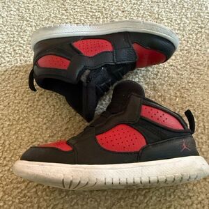 Air Jordan Access 'Bred' toddler boy size 10C